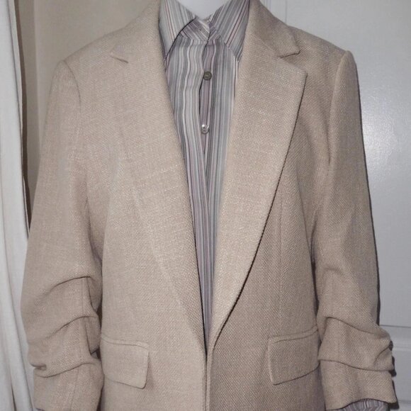 H&M Scrunch Sleeve Blazer Suit Jacket & Bebe Button Up Shirt Top Bundle Medium - Picture 3 of 4